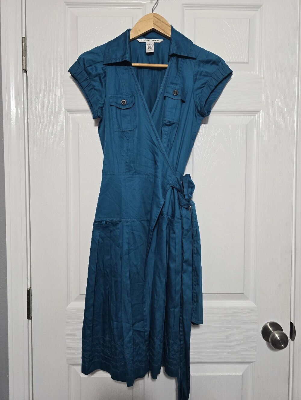 Diane Von Furstenberg Teal Wrap Midi Dress with Tie Waist Size 2 D19